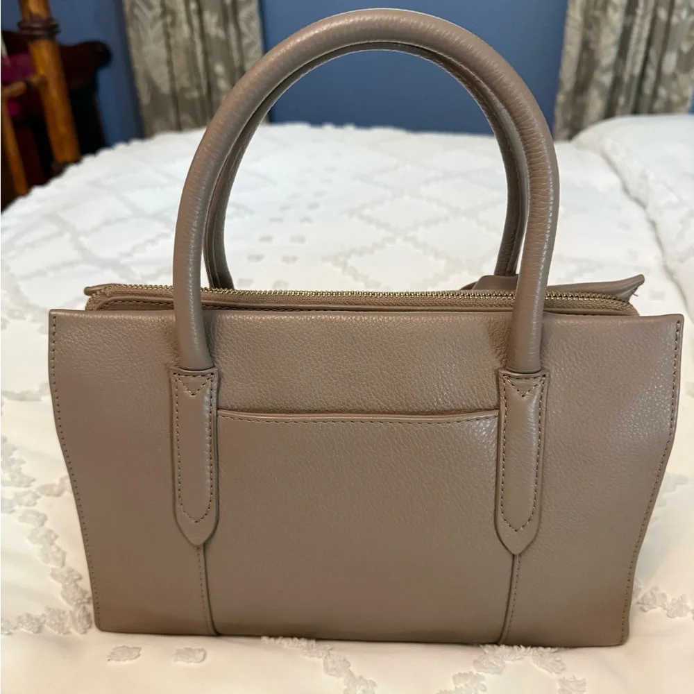 Radley London Arlington court taupe pebbled leather satchel! - Picture 2 of 9